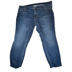 Old Navy Women's Mid-Rise Rockstar Super Skinny Jeans in Dark Blue - Size 24